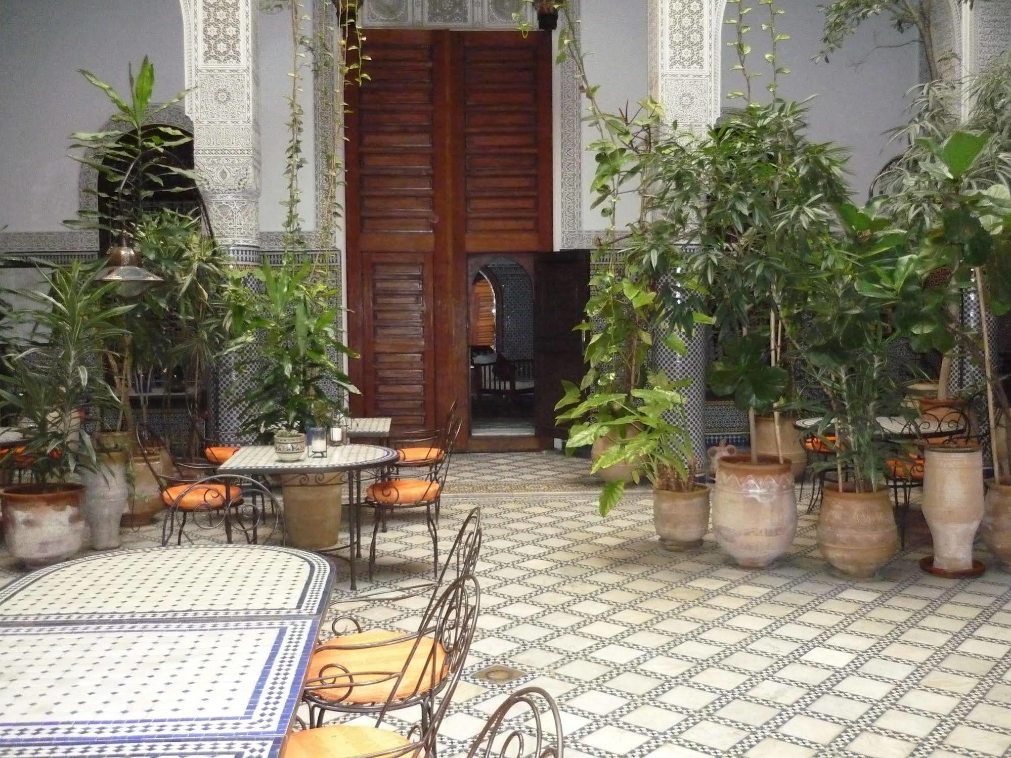 Riad Al Bartal Fez Buitenkant foto